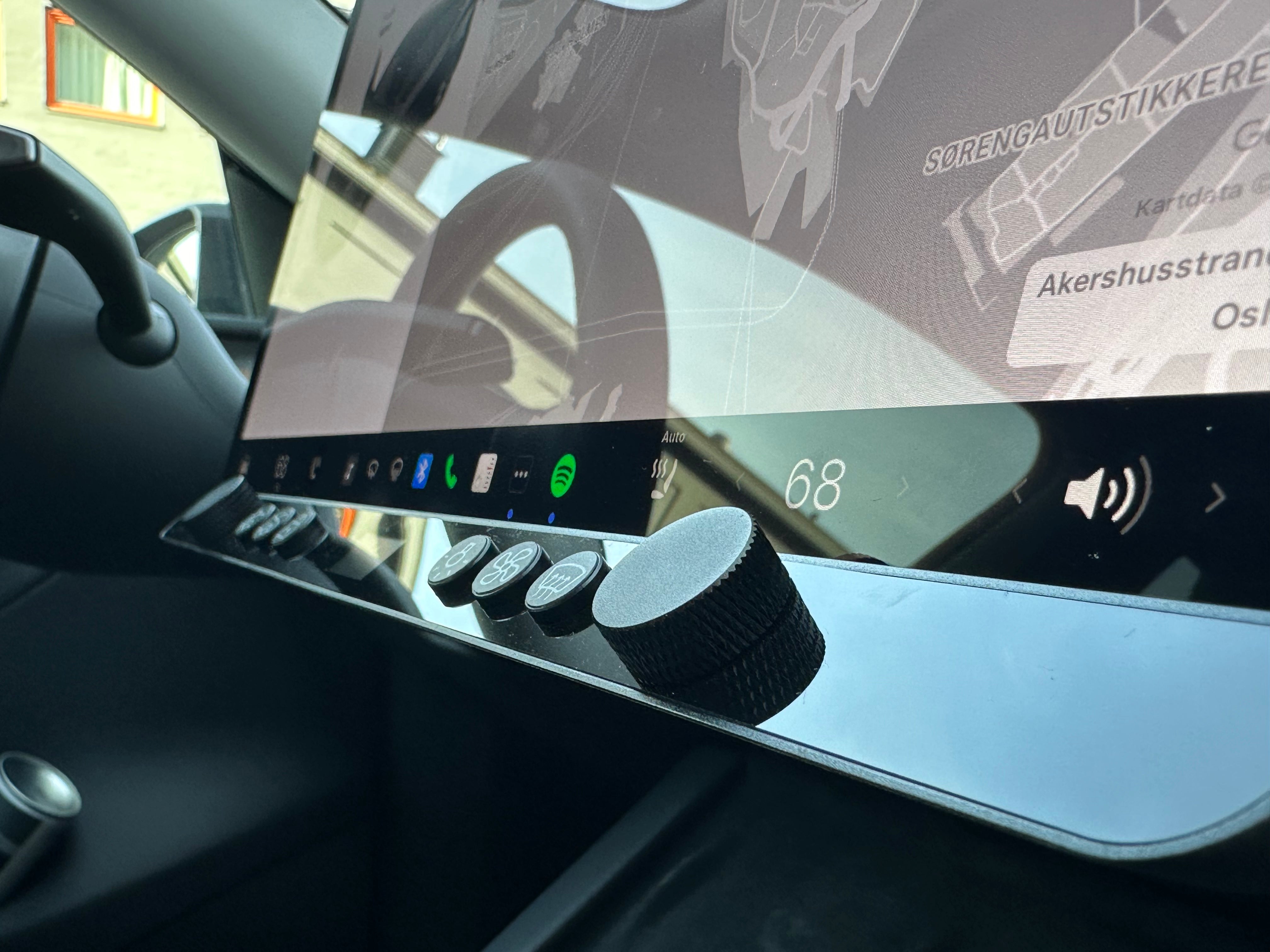 Ctrl-Bar for Tesla Model 3/Y